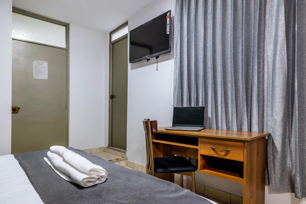 Hotel Taurus 피우라 외부 사진